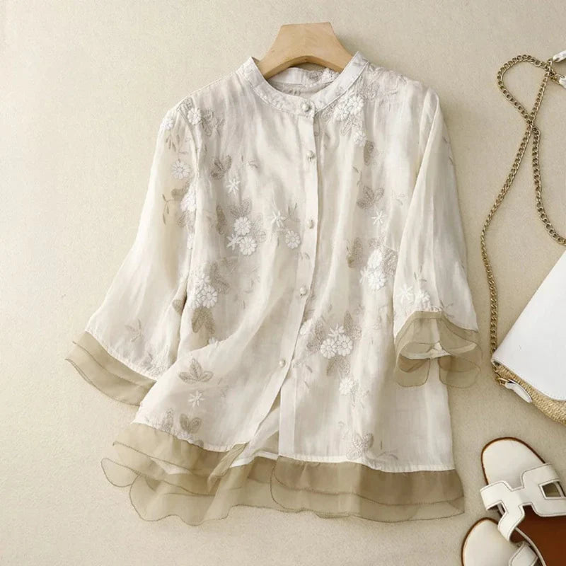 Belle Étoile Nice™ | Blouse à fleurs brodées