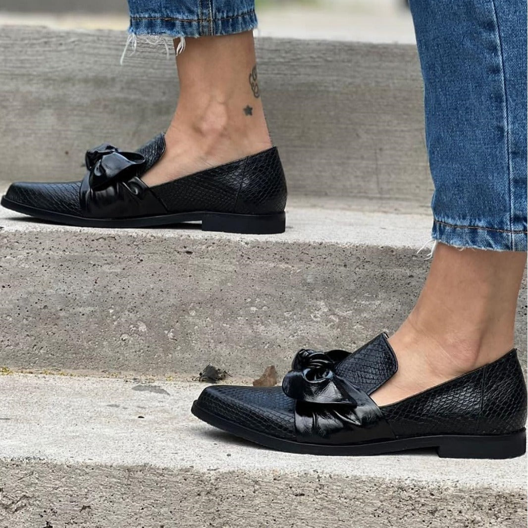 Belle Étoile Nice™ | Colette - Mocassin avec Détail Nœud