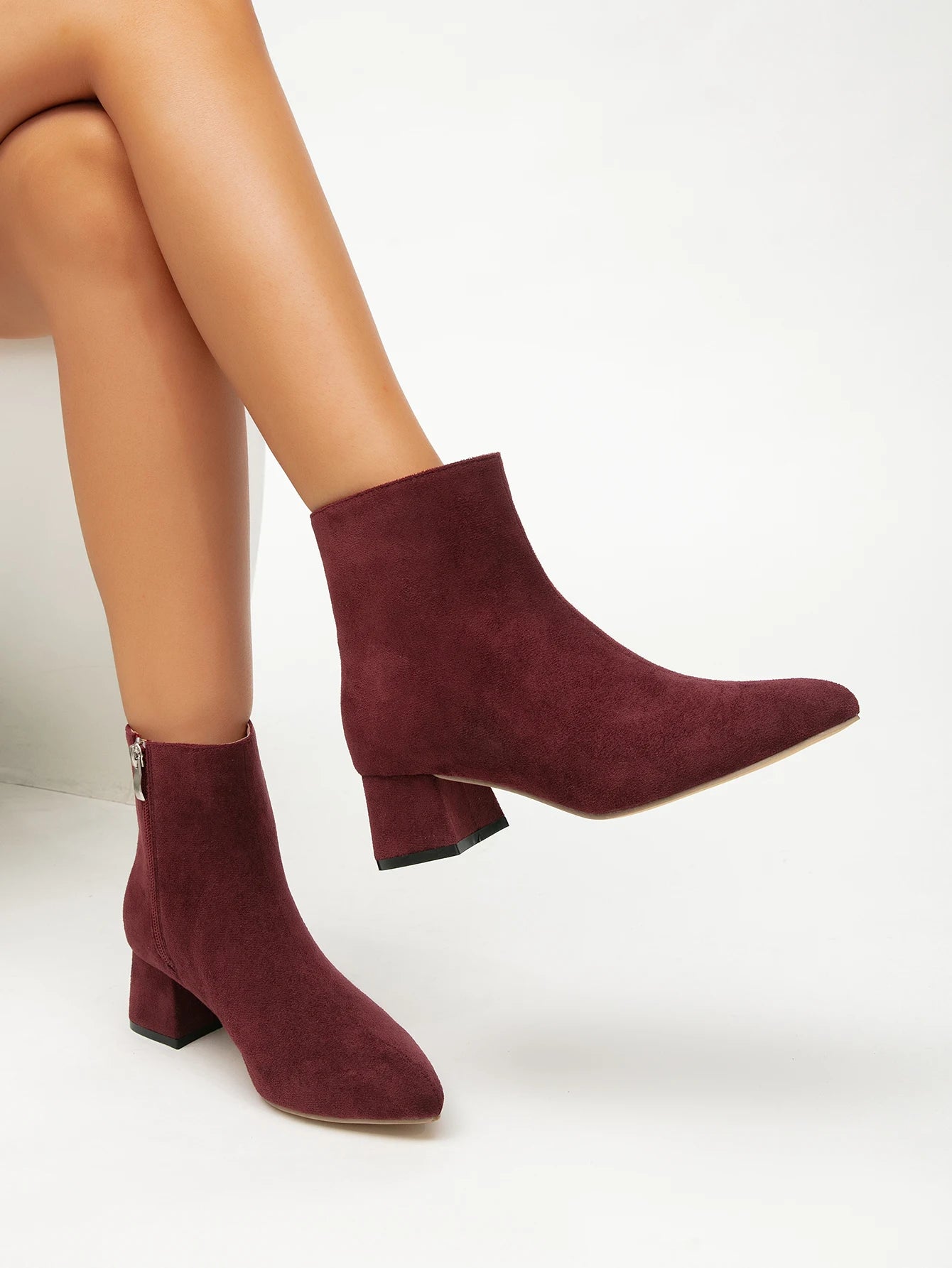 Belle Étoile Nice™ | Bottines Femme en Suédine Bordeaux à Talons Épais et Bout Pointu