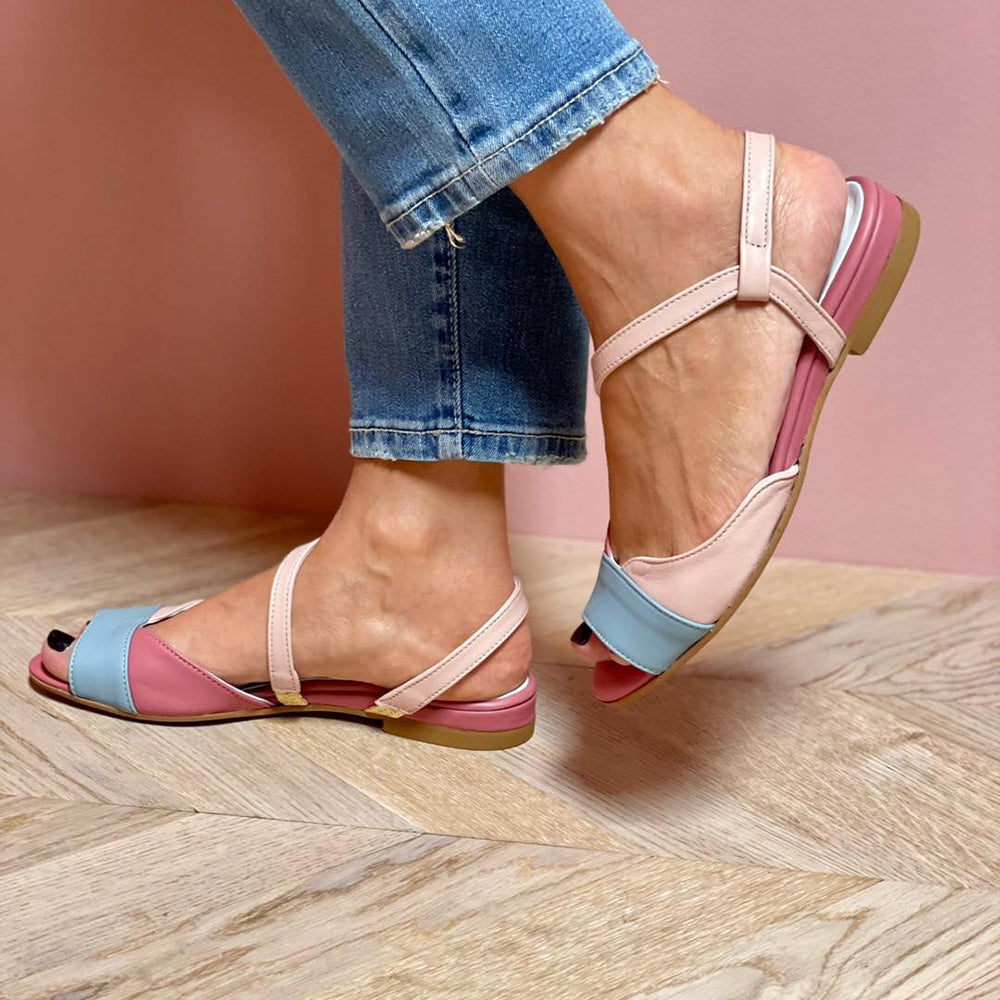 Roselina | Asymmetrische kleurblokroze sandalen