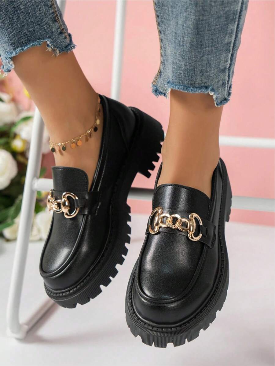 Ysée™ | Mocassins plateforme noirs à chaîne dorée