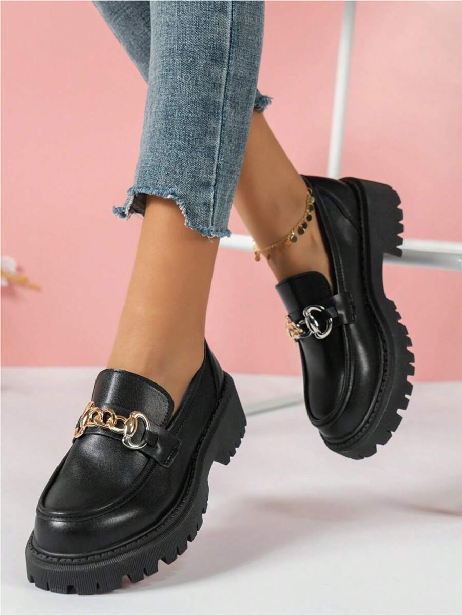Ysée™ | Mocassins plateforme noirs à chaîne dorée