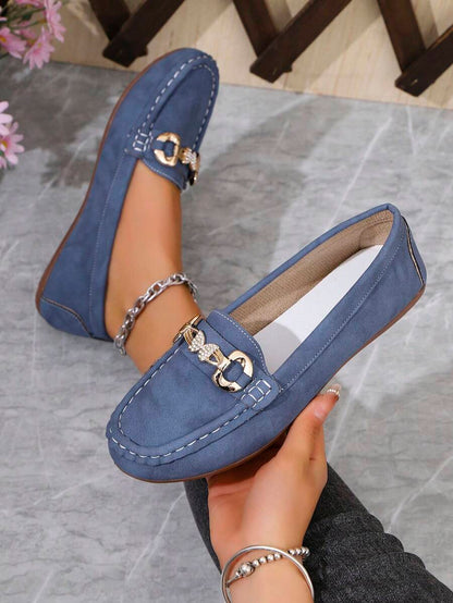 Victoire™ | Mocassins élégants bleu ciel à chaîne dorée