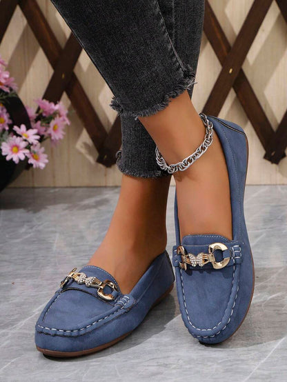 Victoire™ | Mocassins élégants bleu ciel à chaîne dorée