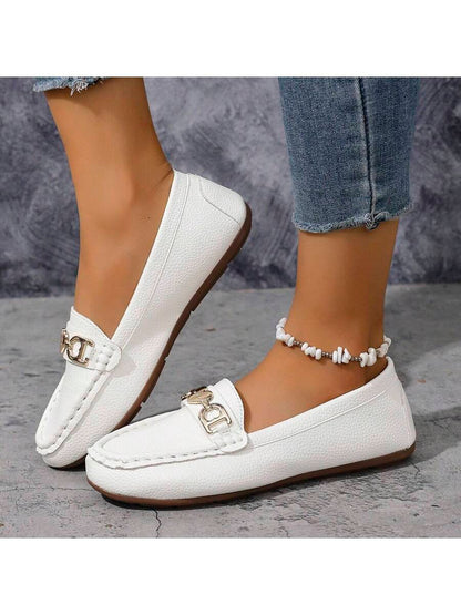 Victoire™ | Mocassins élégants bleu ciel à chaîne dorée