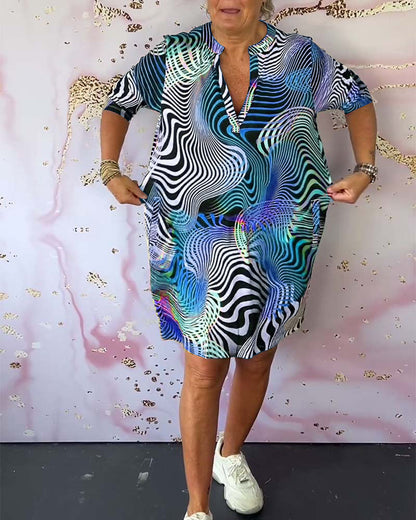 Belle Étoile Nice™ |  Robe vive à col en V
