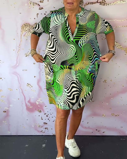 Belle Étoile Nice™ |  Robe vive à col en V