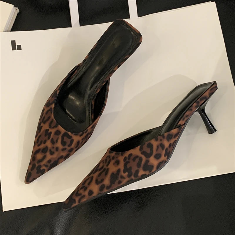 Belle Étoile Nice™ | Mules Léopard à Bout Pointu et Talon Fin
