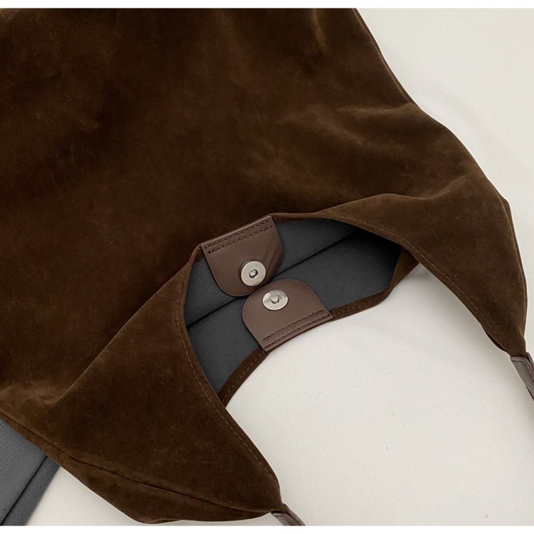 Amandine™ | Sac à Bandoulière Demi-Lune en Cuir Végan
