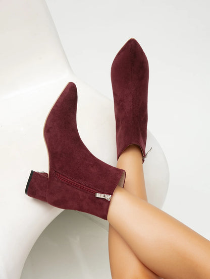 Belle Étoile Nice™ | Bottines Femme en Suédine Bordeaux à Talons Épais et Bout Pointu