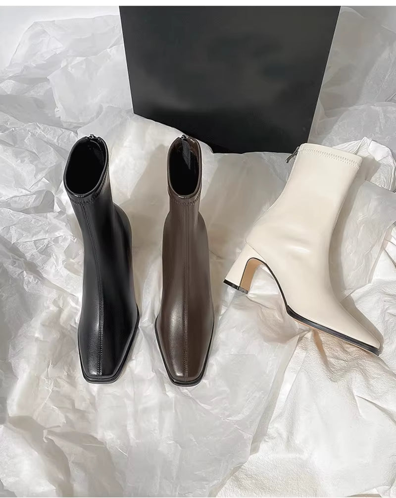 Bottines Femme Vintage à Talon Épais – Bout Carré et Chaudes