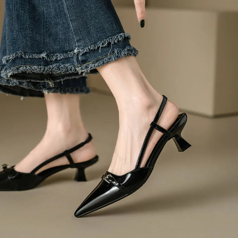 Belle Étoile Nice™ | Slingbacks Vernis à Bout Pointu et Talon Moyen