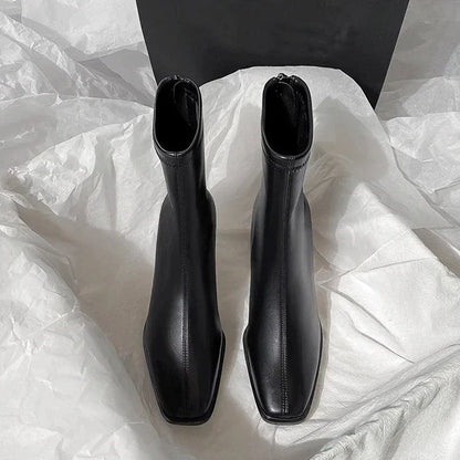 Bottines Femme Vintage à Talon Épais – Bout Carré et Chaudes