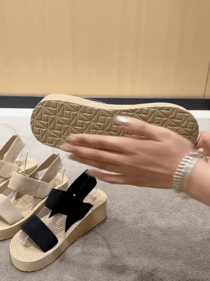 Méloria™ | Sandales Noires à Brides Larges et Semelle Confort