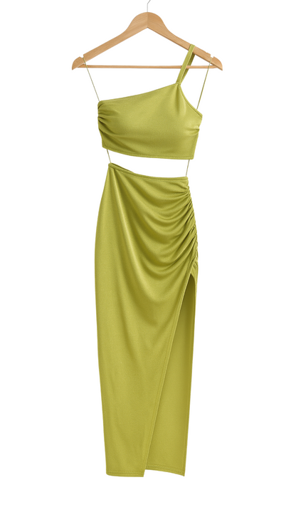 Belle Étoile Nice™ | Bandeau en satin soyeux avec découpe élégante et jupe fendue taille haute.